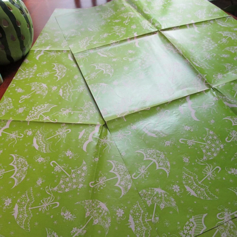 Vintage Hallmark Shower Gift Wrap Cute Umbrellas w Flowers & Bows 2 Sheets